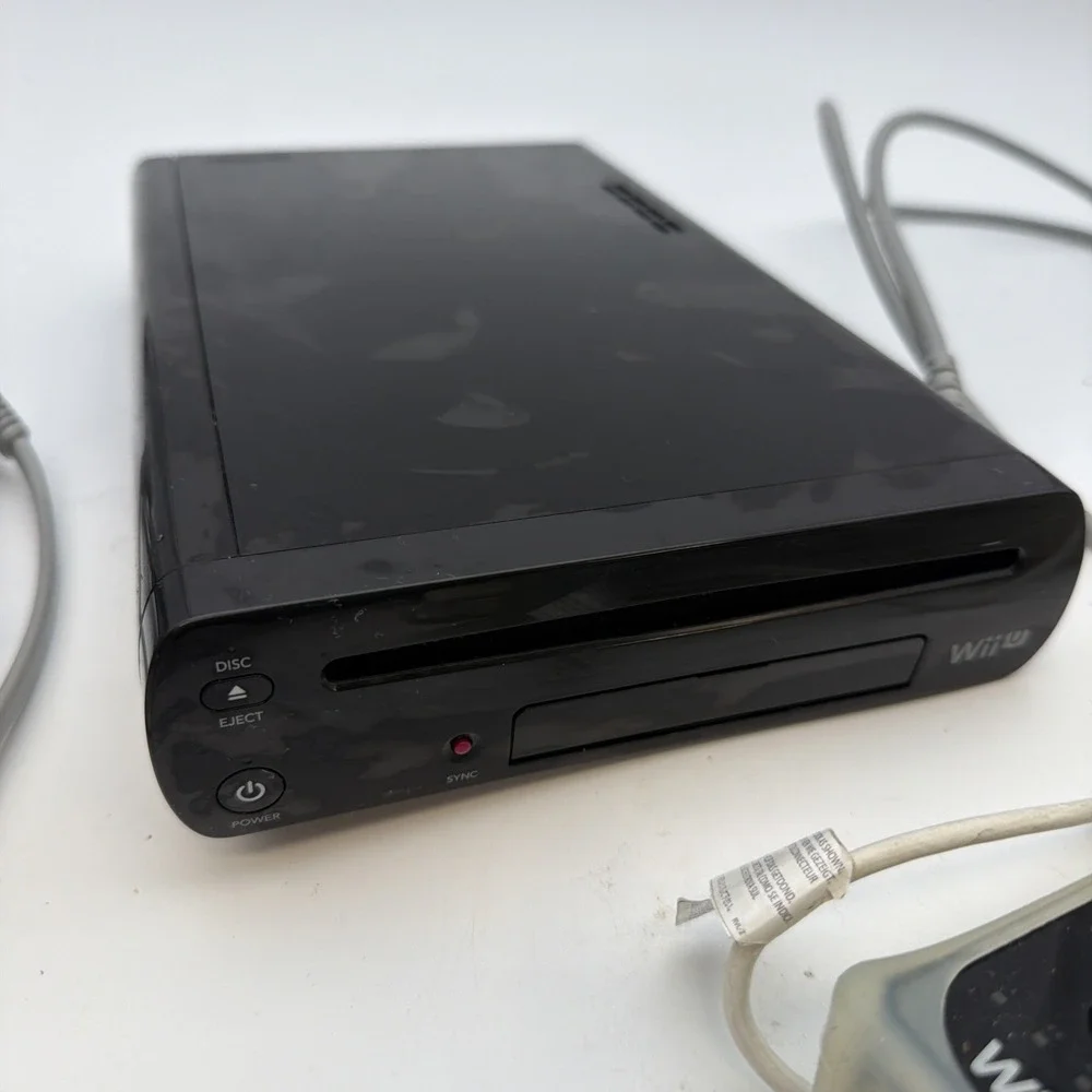 Nintendo Wii U 32GB Console Deluxe Set - Black